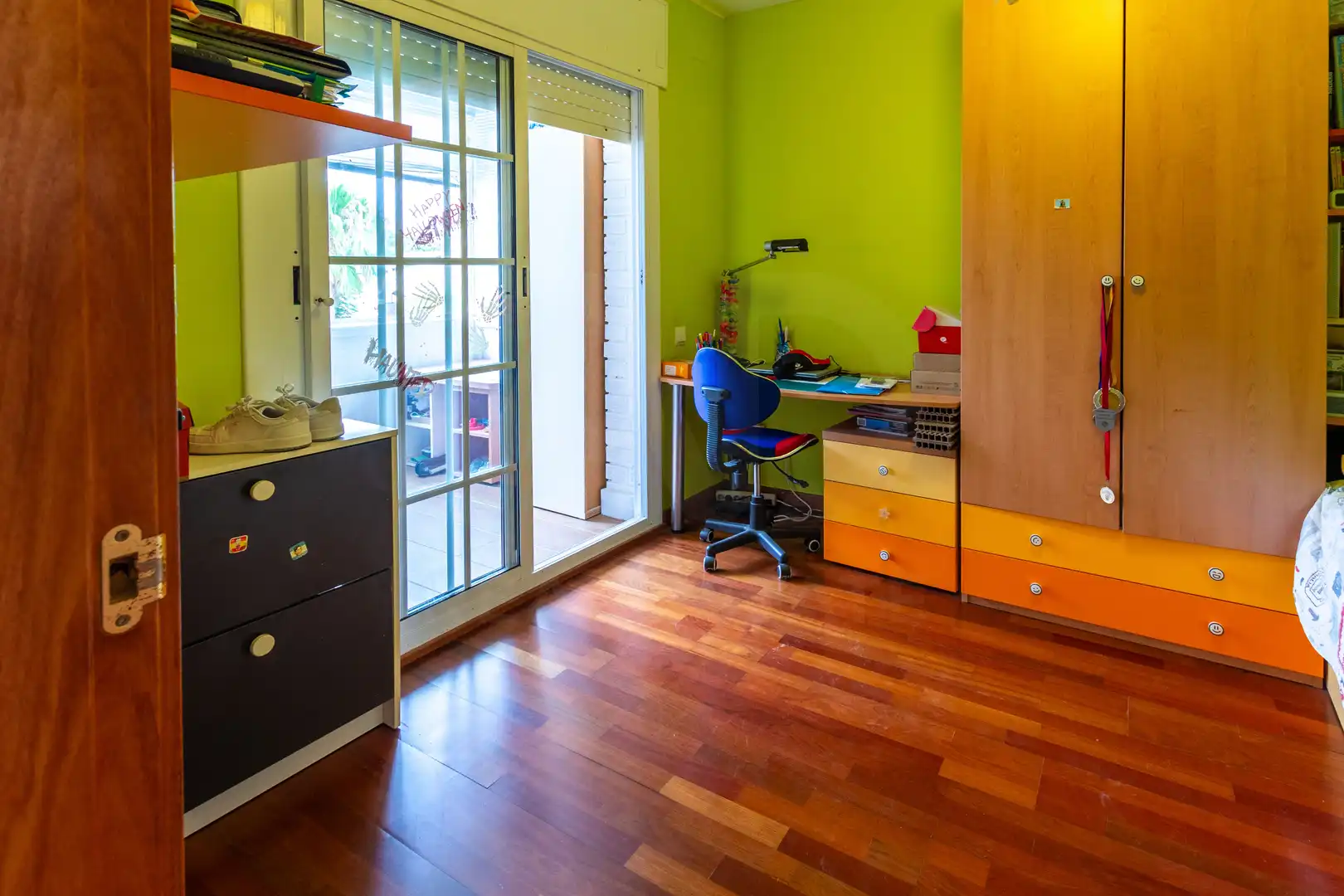 Habitación de Casa adosada en venta en Castelldefels con Aire acondicionado, Calefacción y Terraza