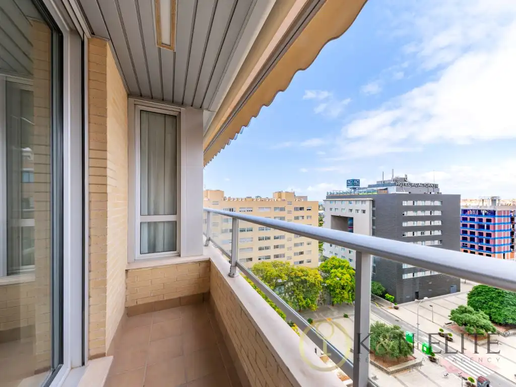 Terraza de Ático en venta en Alicante / Alacant con Aire acondicionado y Terraza