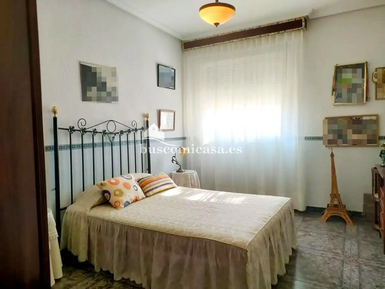 Dormitori de Casa o xalet en venda en Mengíbar amb Aire condicionat i Terrassa
