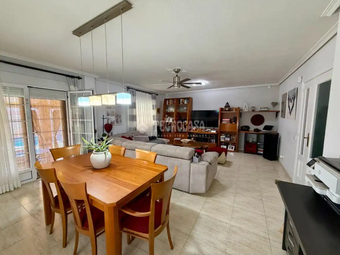 Detached homes for sale in Villanueva de la Torre