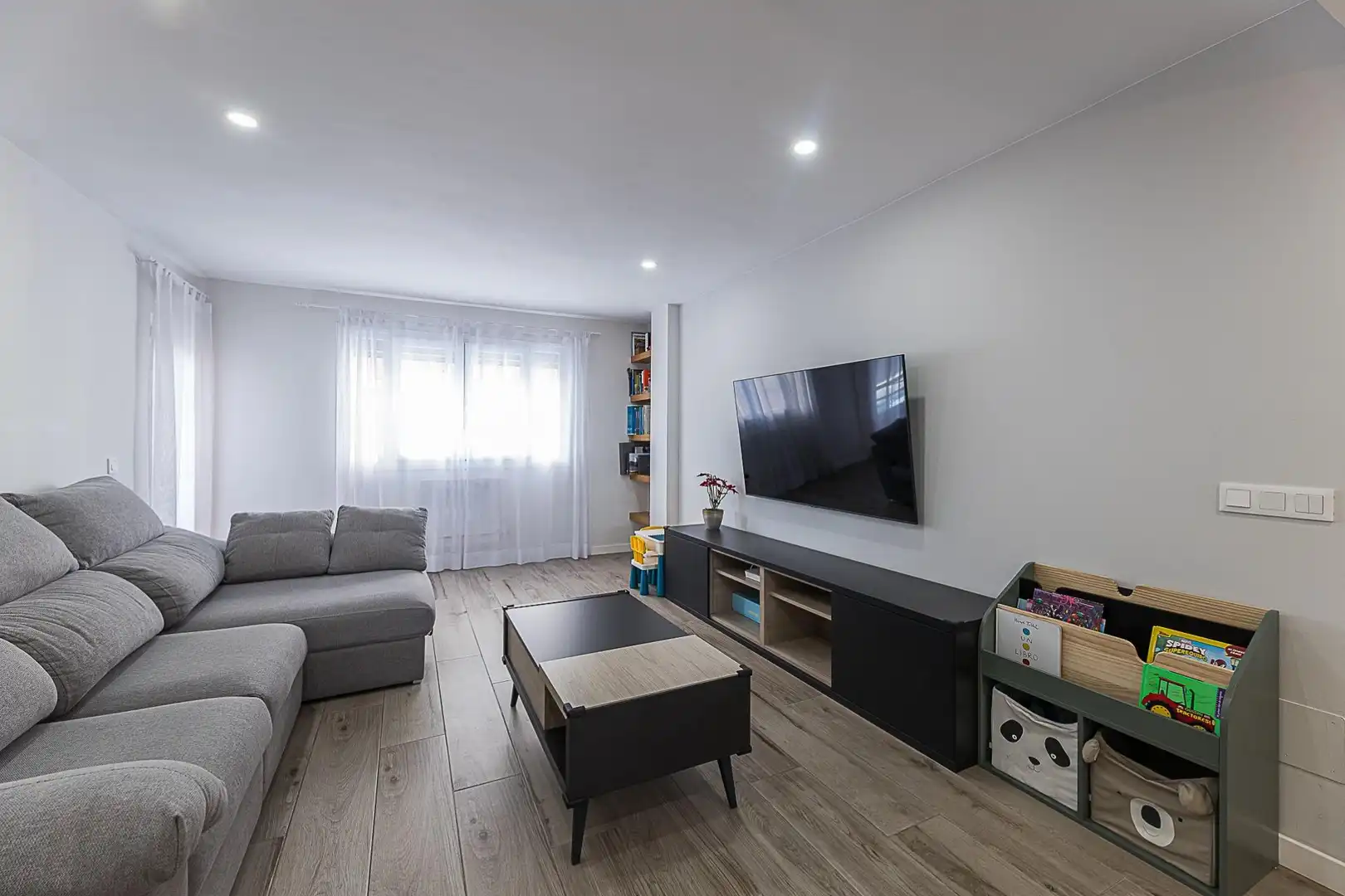 Sala d'estar de Pis en venda en  Palma de Mallorca amb Aire condicionat i Terrassa