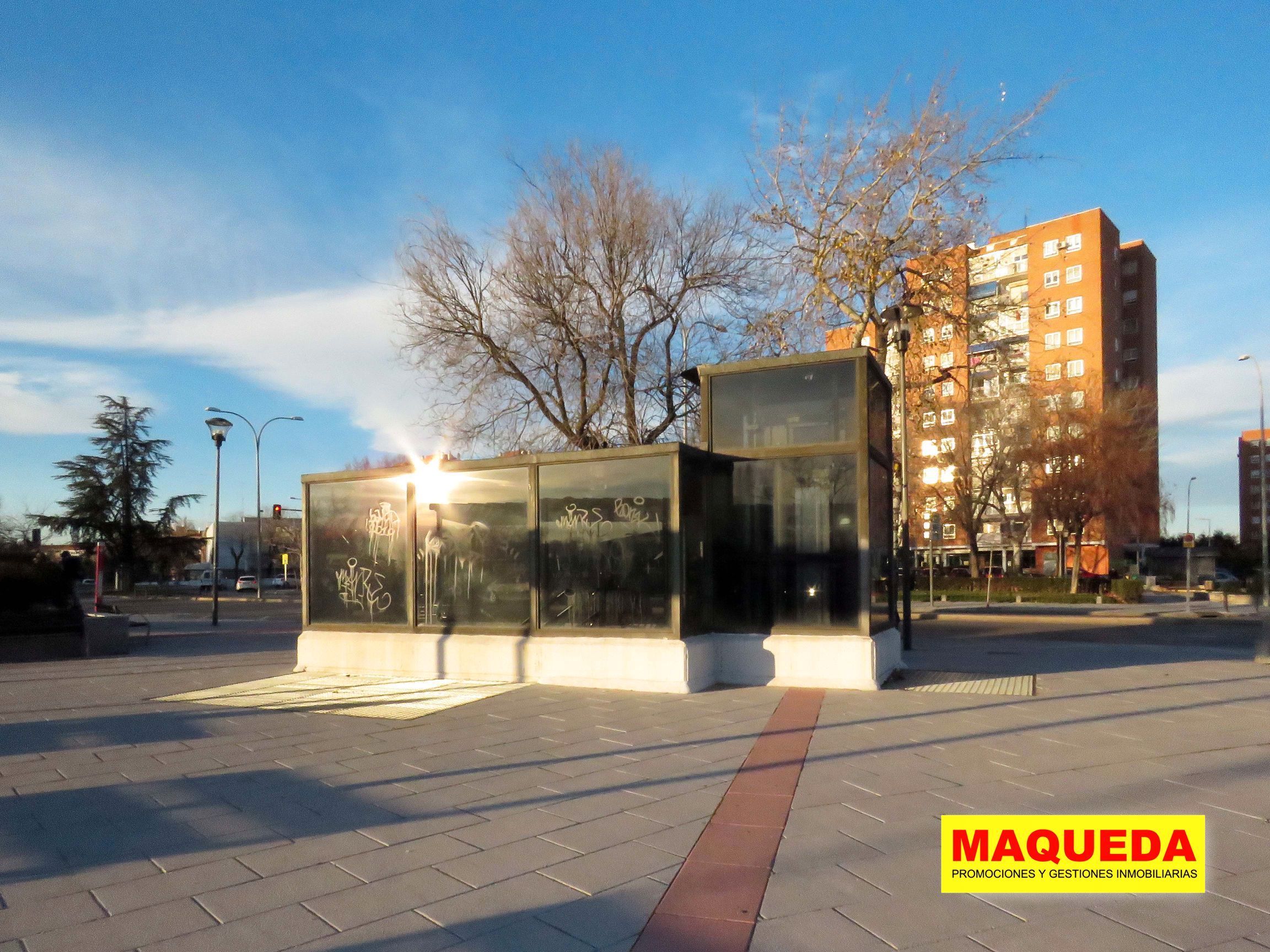 Exterior view of Garage for sale in Alcorcón