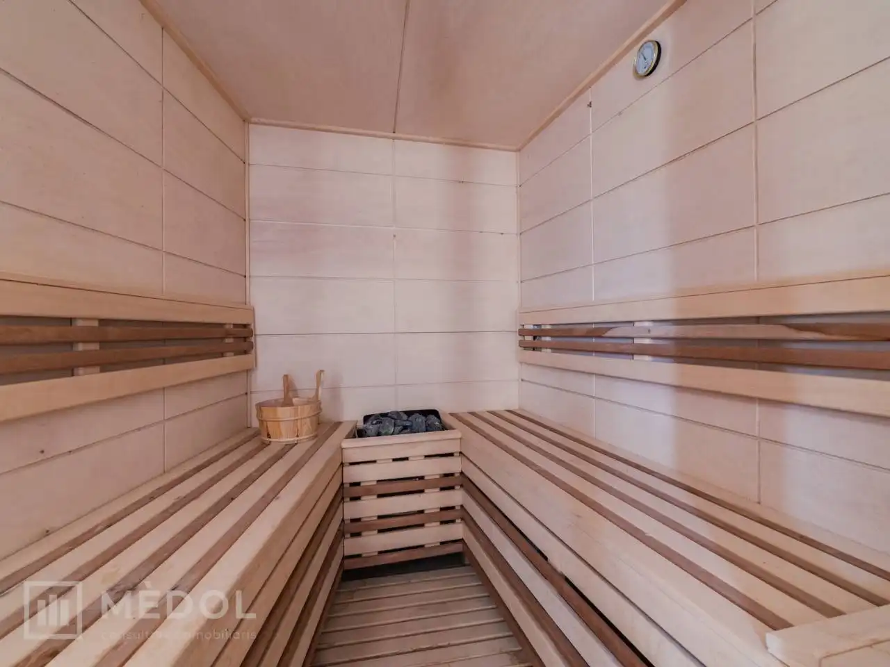 Habitación de Casa adosada en venta en Tarragona con Aire acondicionado, Calefacción y Jardín privado