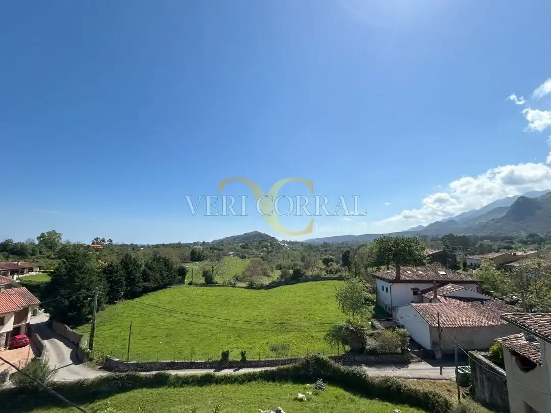 Casa o xalet en venda en Llanes amb Calefacció, Jardí privat i Traster