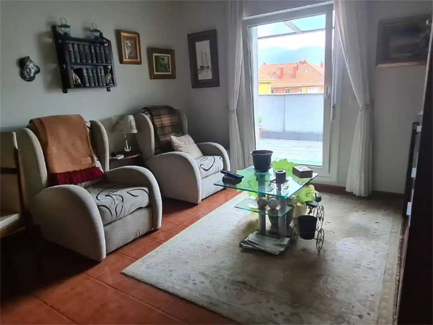 Sala d'estar de Apartament en venda en Pravia amb Traster, Forn i Rentadora