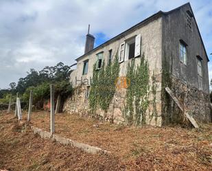 Exterior view of House or chalet for sale in Pontevedra Capital   with Private garden and Storage room