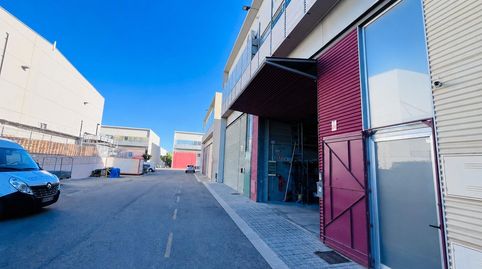Foto 2 von Fabrikhallen zur Miete in Rambla Dels Països Catalans, Nord, Vilanova i la Geltrú