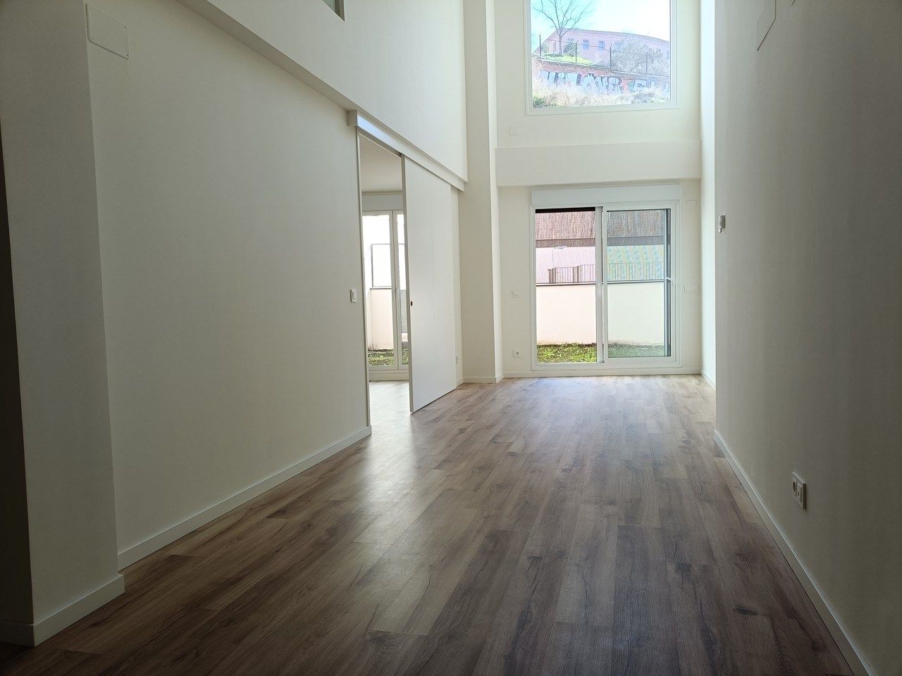 Dúplex de lloguer en  Madrid Capital amb Aire condicionat, Terrassa i Forn