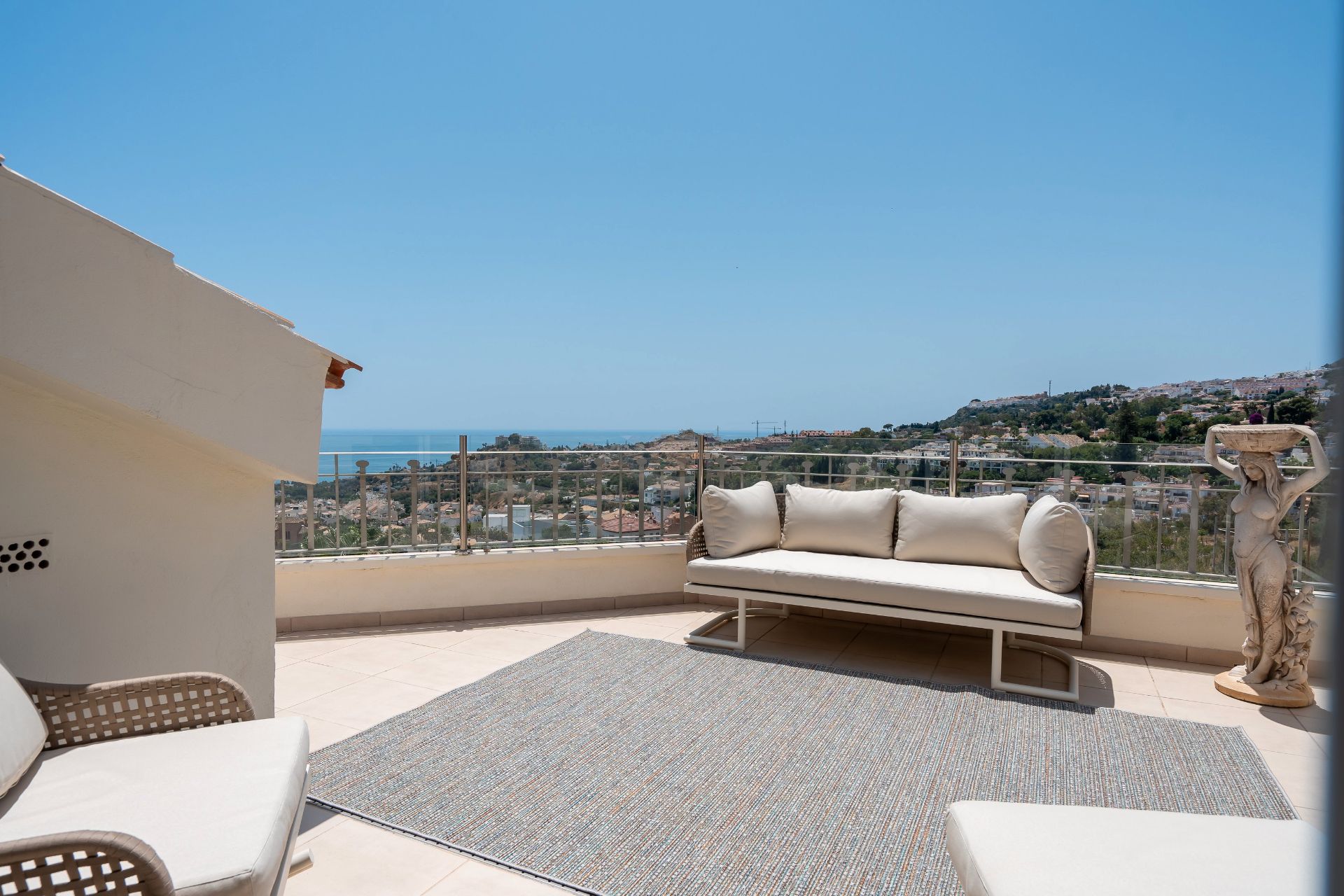 Terrace of Attic for sale in Benalmádena  with Air Conditioner, Heating and Terrace