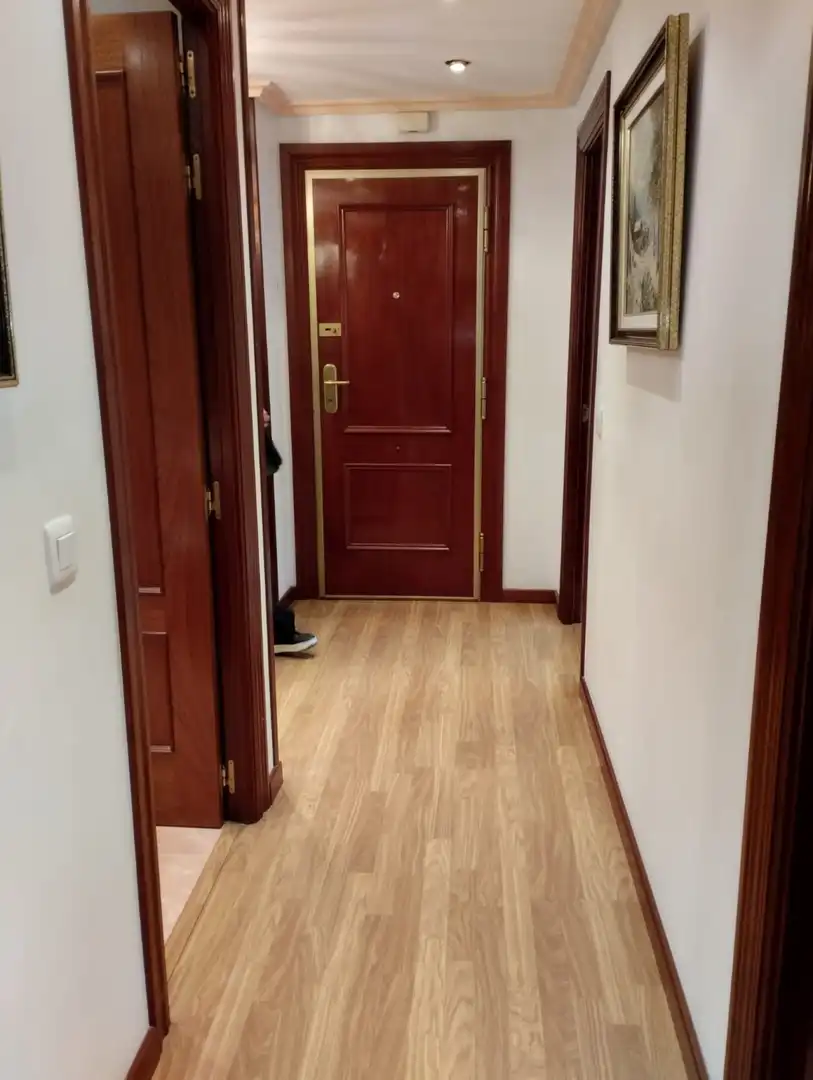 Pis en venda en  Logroño amb Calefacció, Parquet i Moblat
