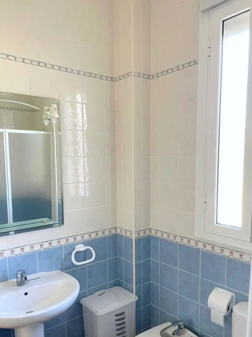 Bathroom of Houses for sale in Hinojos  with Air Conditioner, Heating and Private garden