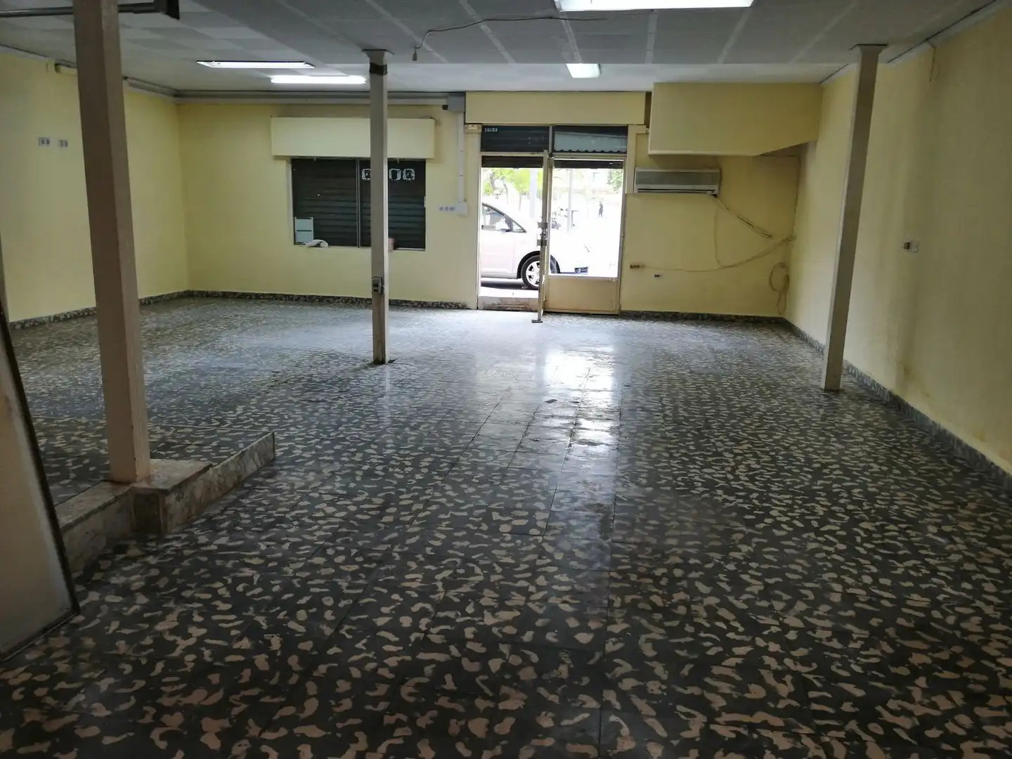 Local comercial en venda a Avenida de Tombatossals, imagen 6