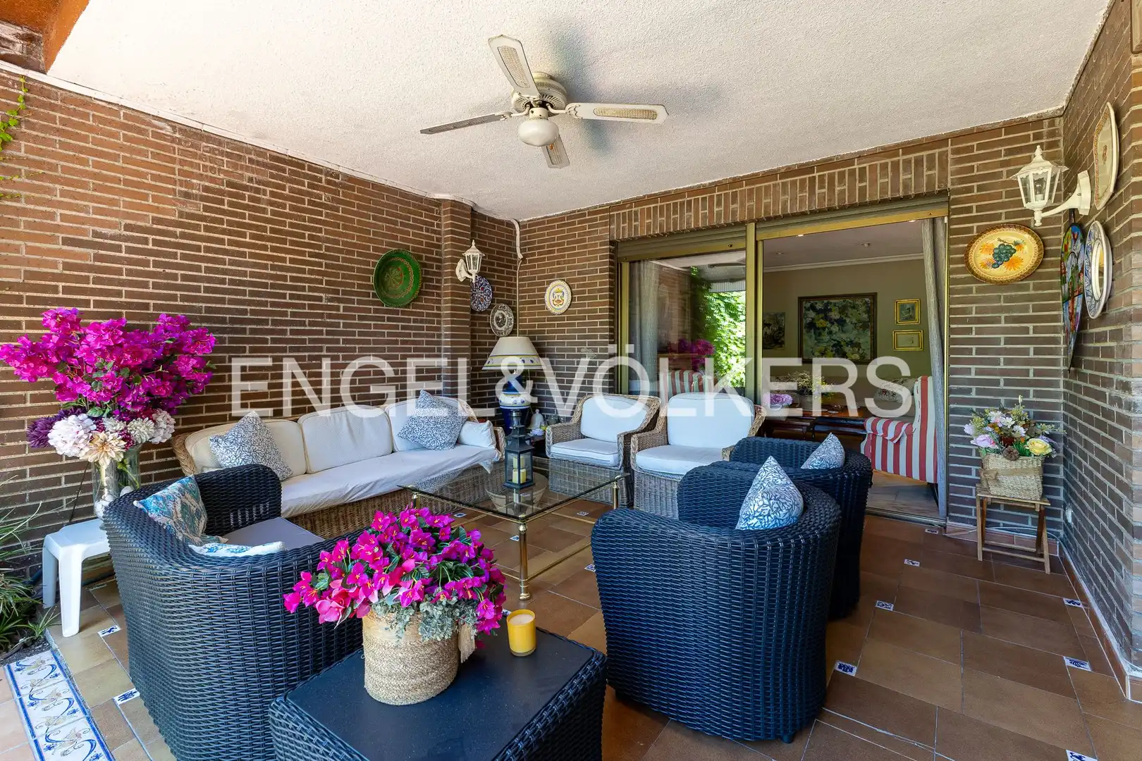 Terraza de Casa o chalet en venta en Pozuelo de Alarcón con Aire acondicionado, Calefacción y Jardín privado
