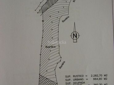 Terreno residencial en venta en CM-210 2
