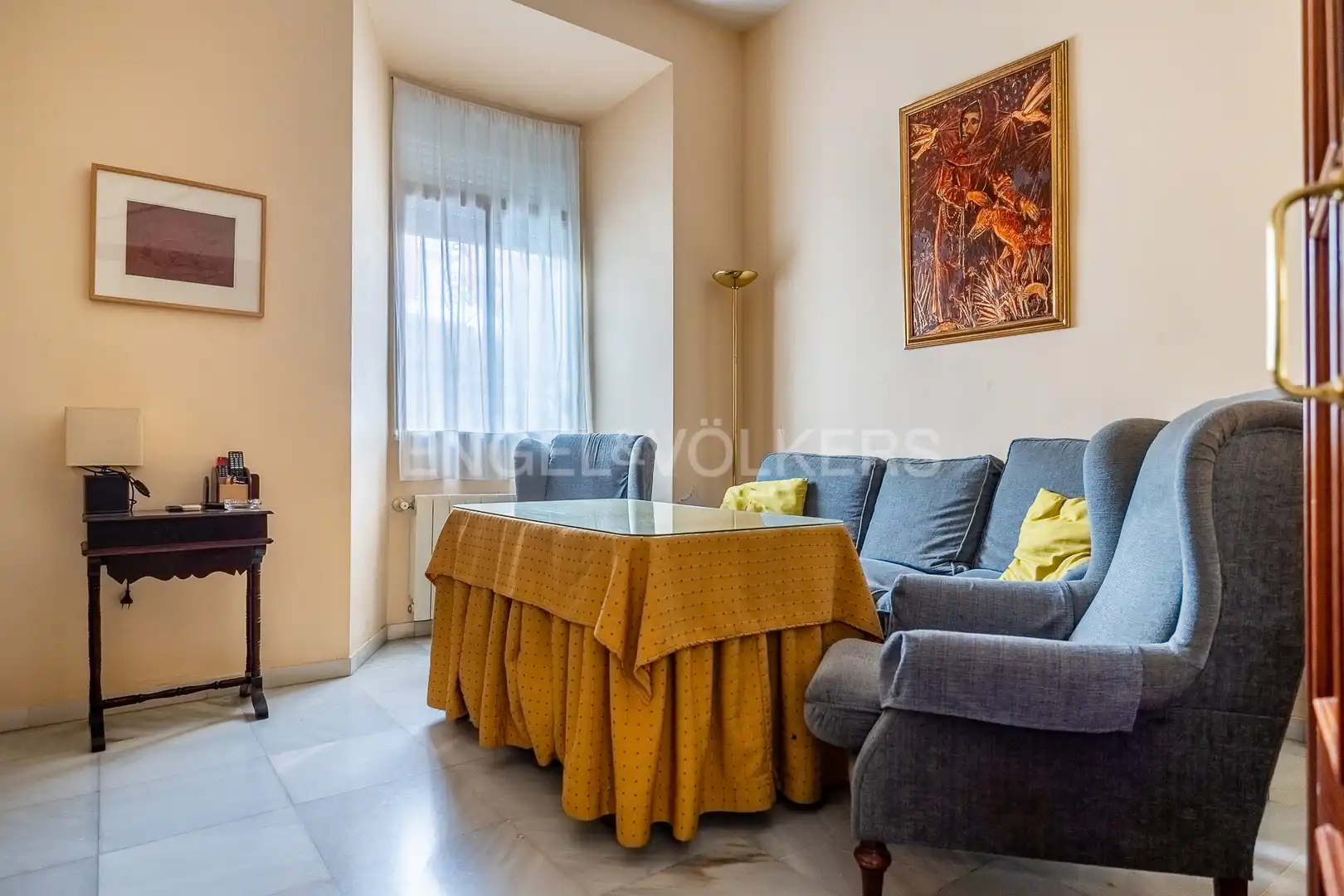 Living room of Houses for sale in Sevilla  with Air Conditioner, Heating and Storage room