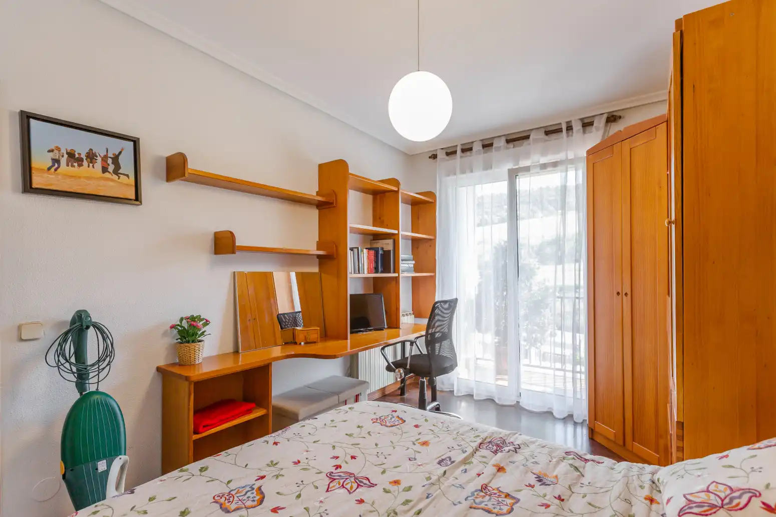 Dormitori de Casa adosada en venda en Ezcabarte amb Calefacció, Jardí privat i Parquet