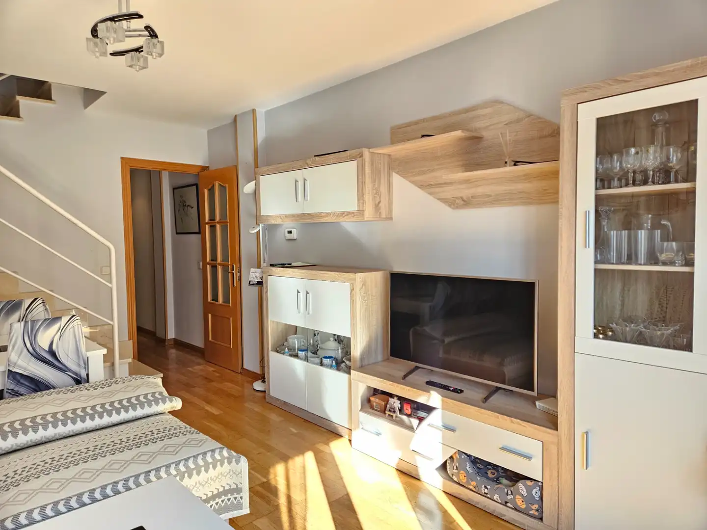 Sala d'estar de Dúplex en venda en Guadarrama amb Calefacció, Parquet i Traster