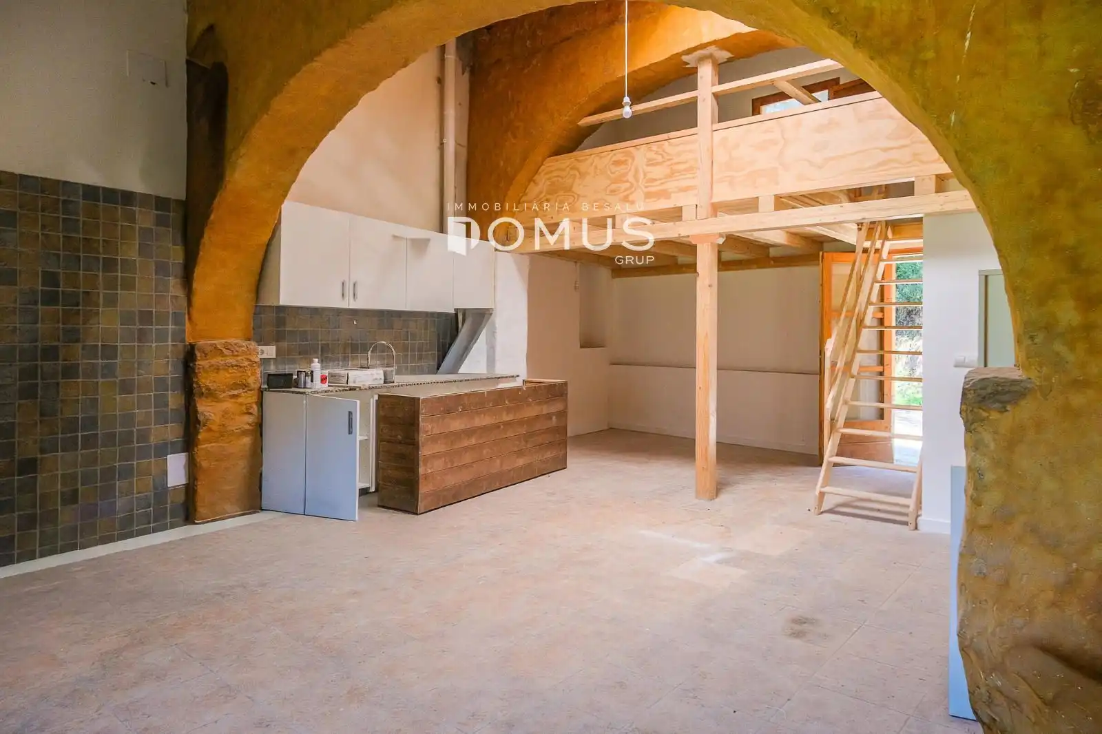 Country homes for sale in Besalú  with Private garden