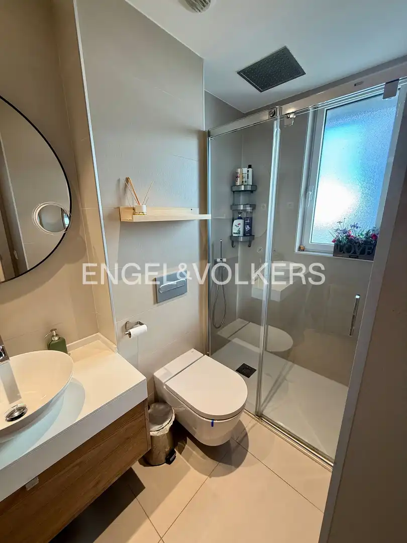 Bathroom of Flat for rent in Madrid  with Air Conditioner, Heating and Terrace