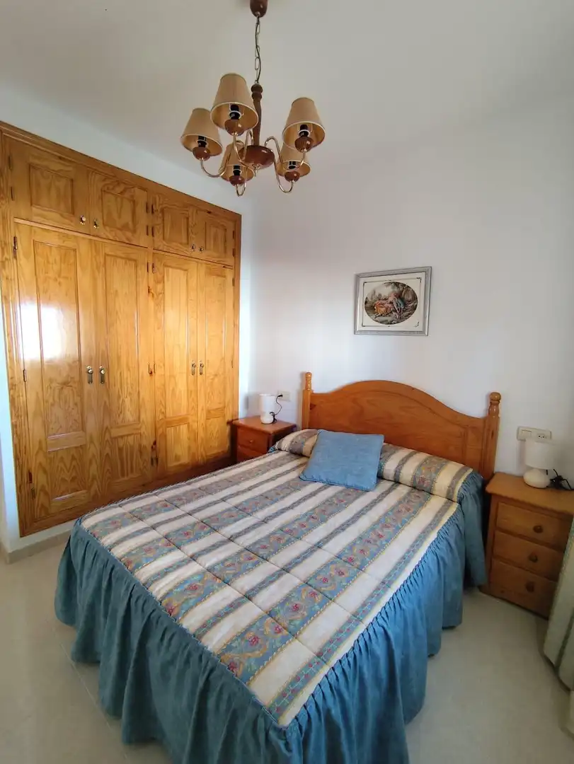 Planta baja de alquiler en San Juan de los Terreros