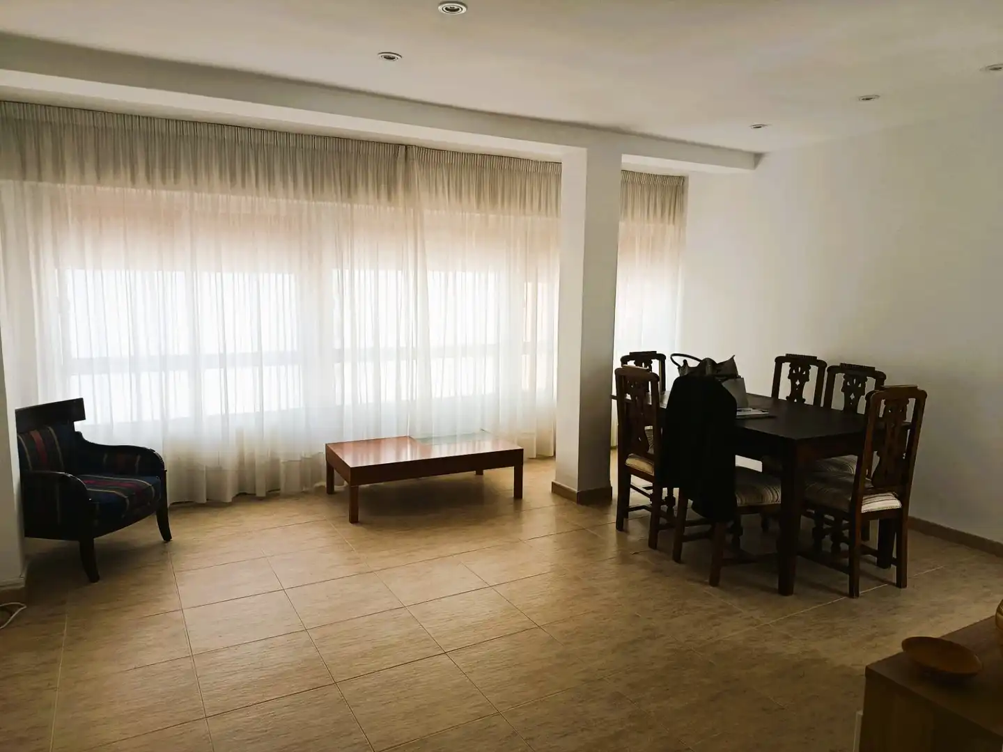 Sala de estar de Piso en venta en Castellón de la Plana / Castelló de la Plana con Amueblado, Horno y Lavadora