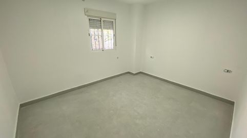 Photo 5 of Flat for rent in Calle Calle Marzo, El Torrejón - El Cerezo, Sevilla Capital