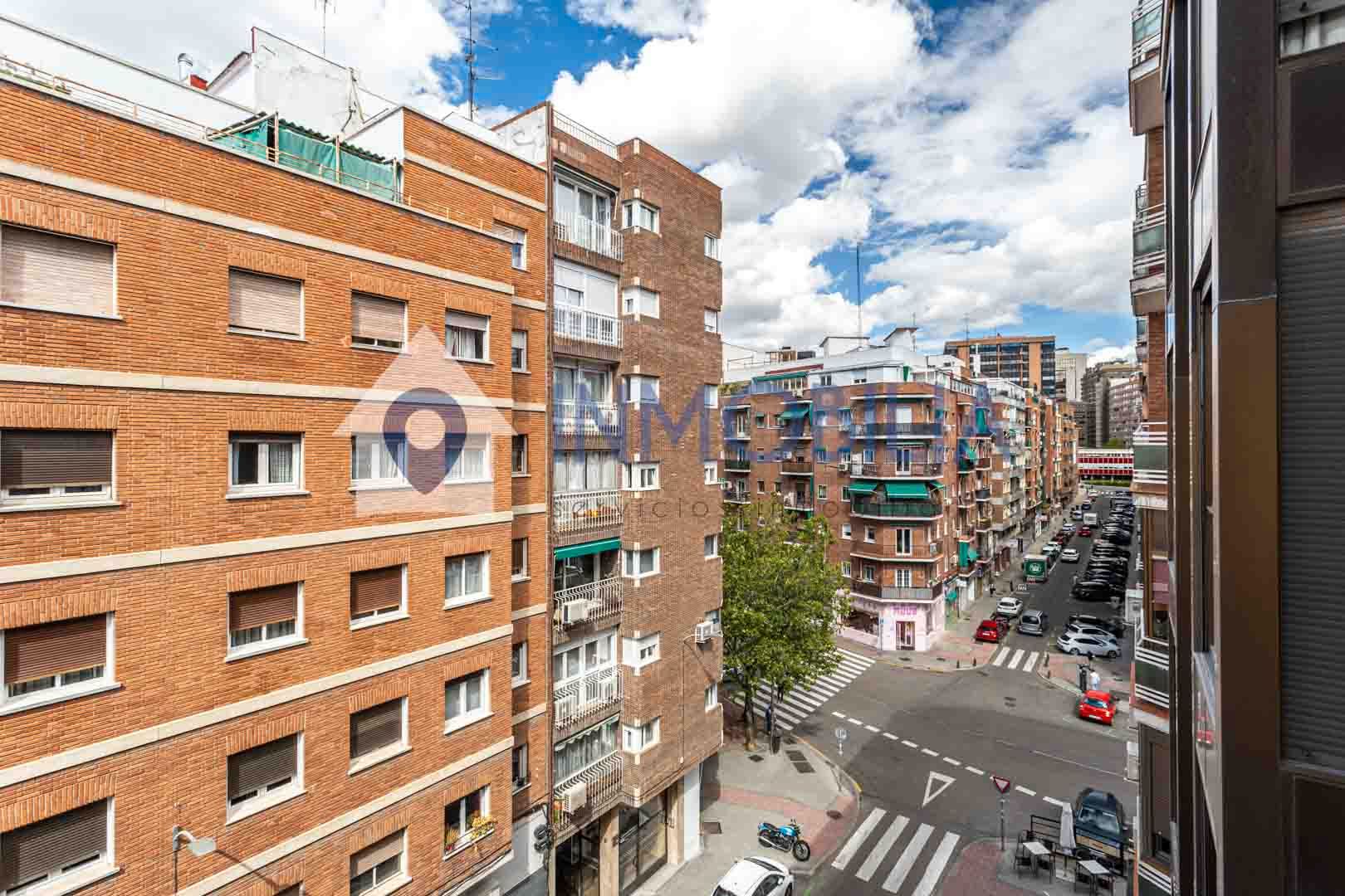 Flat for sale in Calle del General Margallo , Castillejos - Cuzco