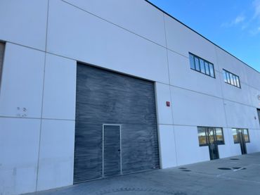 Industriegebäude zur Miete in Rúa Barbeito María