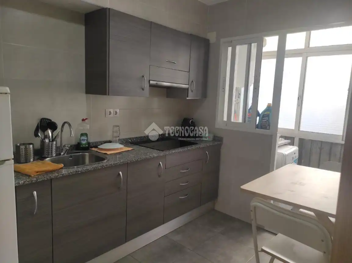 Piso con terraza en venta en Zona Concordia, imagen 3