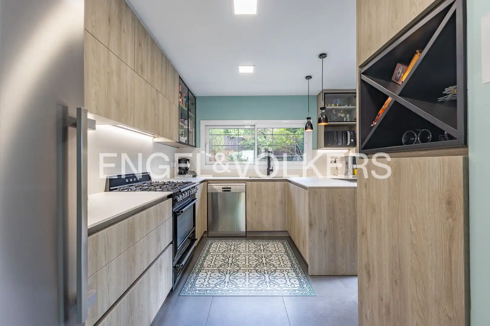 Kitchen of Houses for sale in Sant Cugat del Vallès  with Air Conditioner, Heating and Private garden