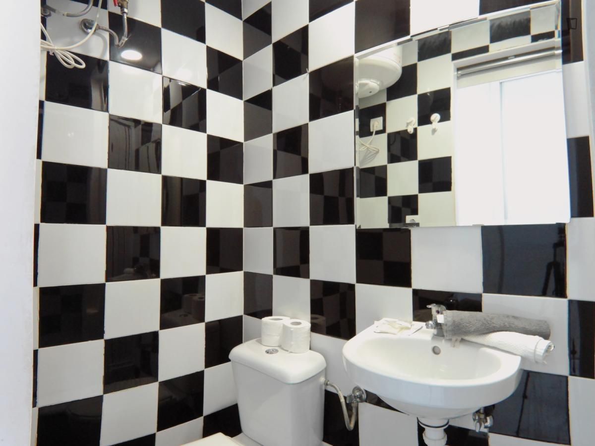 Estudi de lloguer a Puerta del Ángel