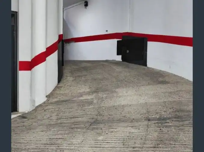 Garage zur Miete in Montilla