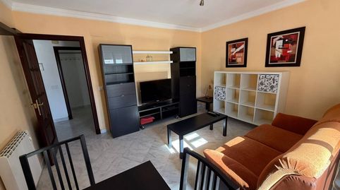 Foto 3 de Casa adosada en venda a Centro, San Fernando