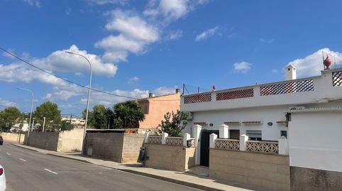 Casa con terraza y jardín en Palma.