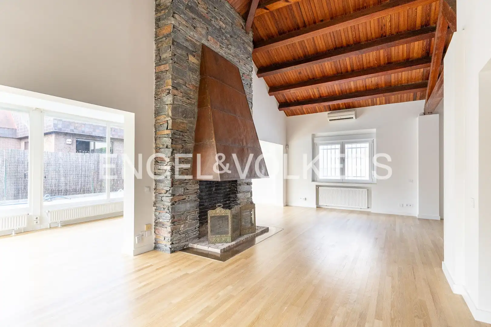 Exterior view of Houses for rent in Madrid  with Air Conditioner, Heating and Private garden