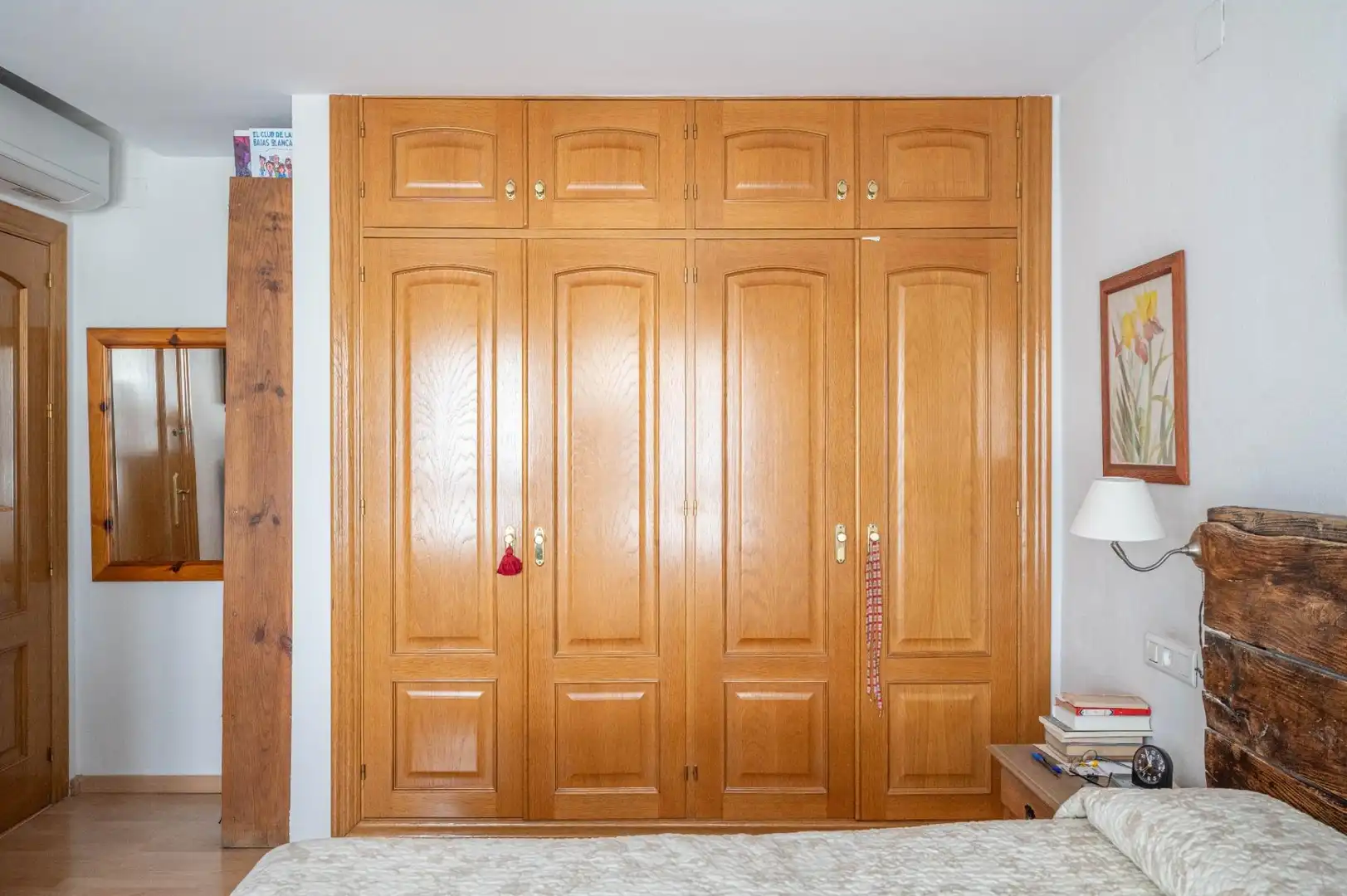 Schlafzimmer von Einfamilien-Reihenhaus zum Verkauf in Granada mit Klimaanlage