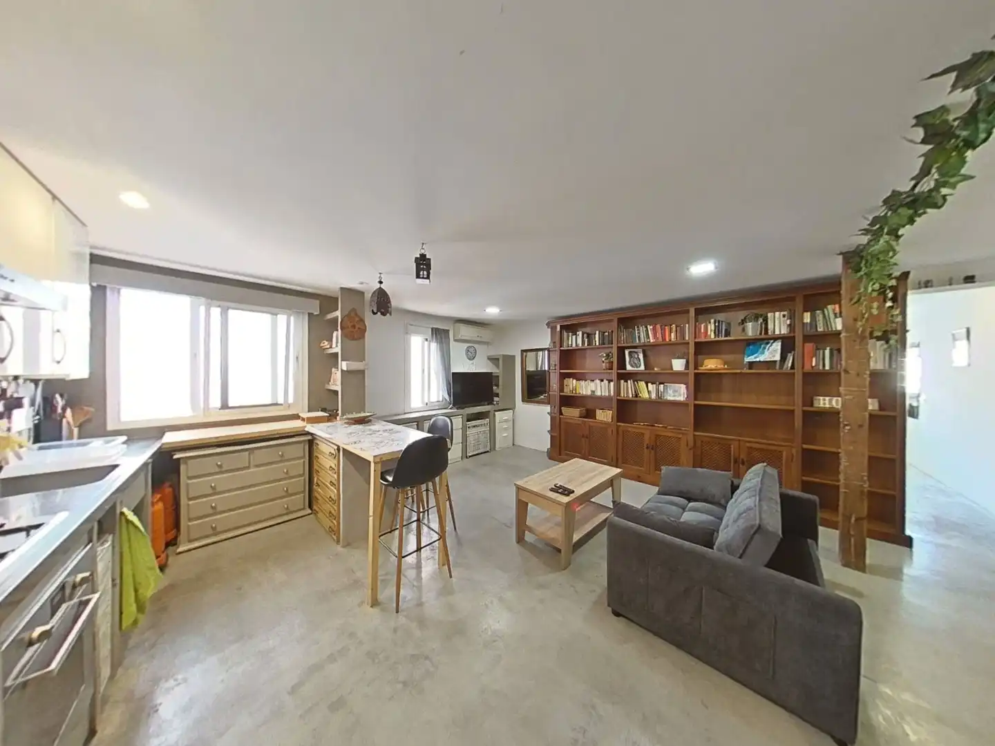 Wohnung zum Verkauf in Málaga mit Klimaanlage, Terrasse und Möbliert