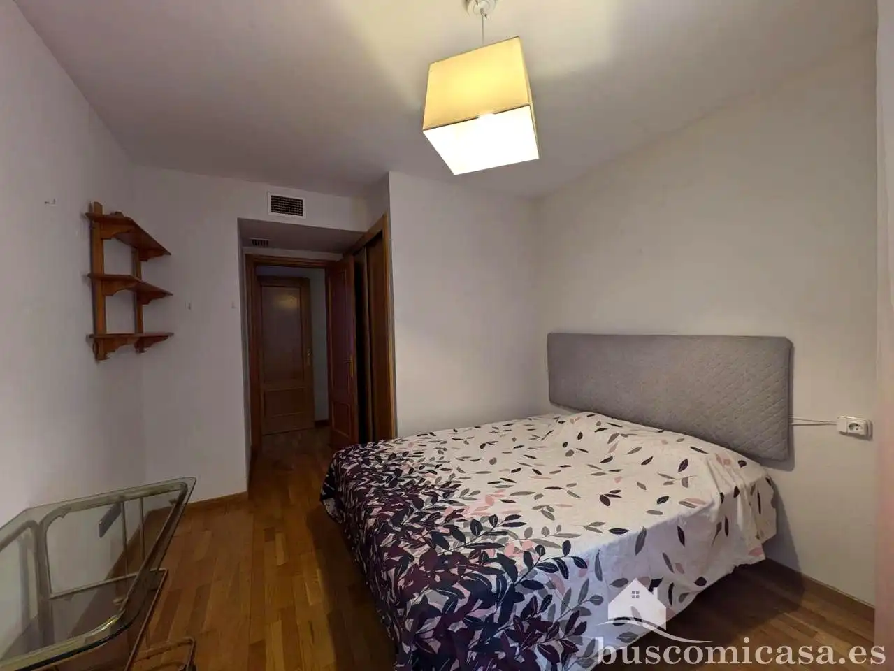 Bedroom of Flat for rent in Linares  with Air Conditioner, Parquet flooring and Furnished