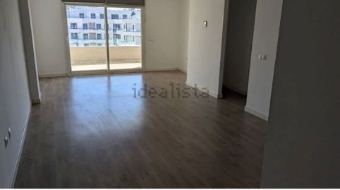 Foto 2 de Piso de alquiler en Rodeo Alto - Guadaiza - La Campana, Marbella