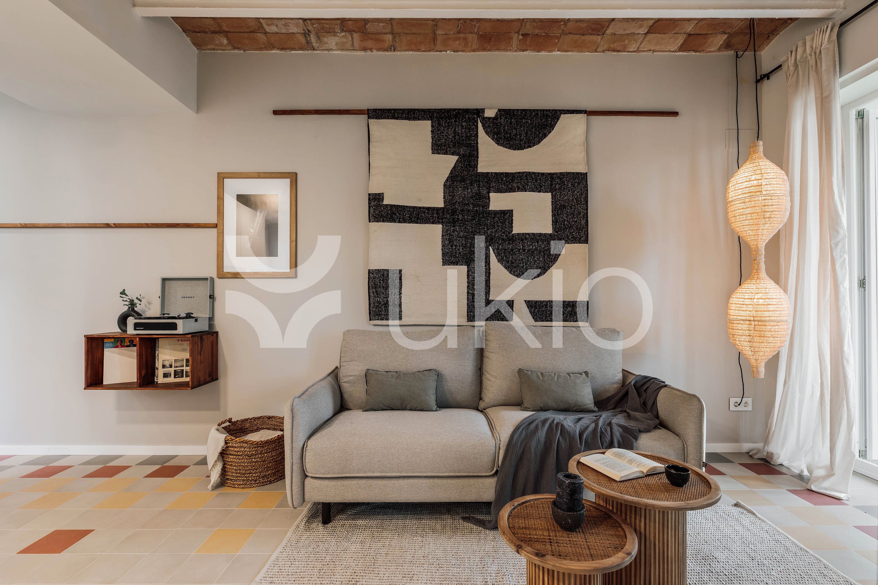 Sala de estar de Apartamento de alquiler en  Barcelona Capital con Aire acondicionado, Calefacción y Amueblado