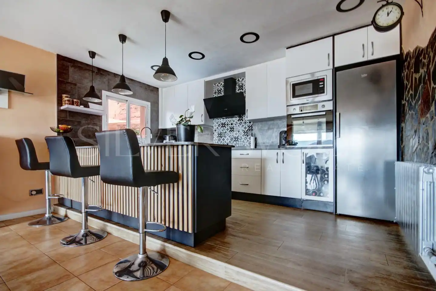 Cocina de Casa o chalet en venta en Molins de Rei con Aire acondicionado, Calefacción y Jardín privado
