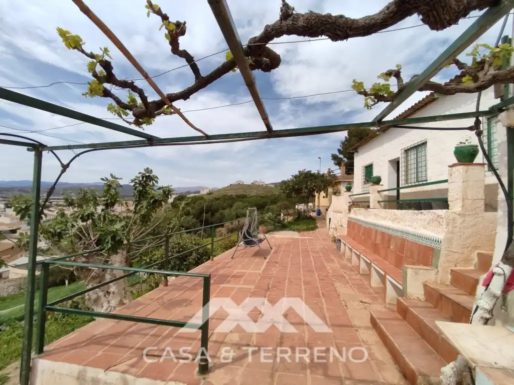 Terraza de Casa o chalet en venta en Vélez-Málaga con Terraza, TV y Internet