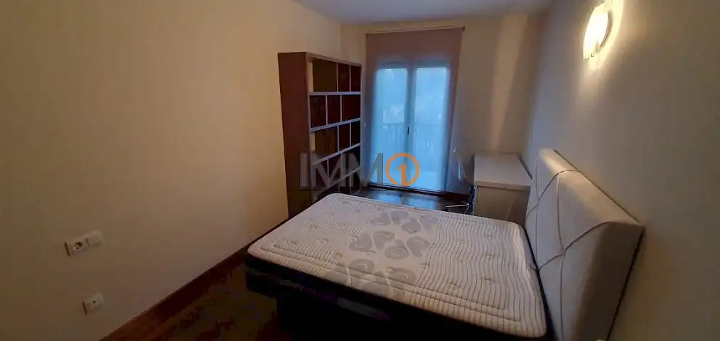 Casa aparellada en venda a Centro, imagen 10
