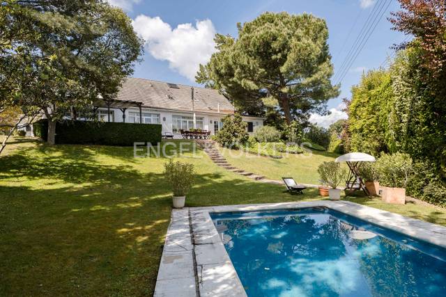 Casa-chalet en Venta en Monteclaro