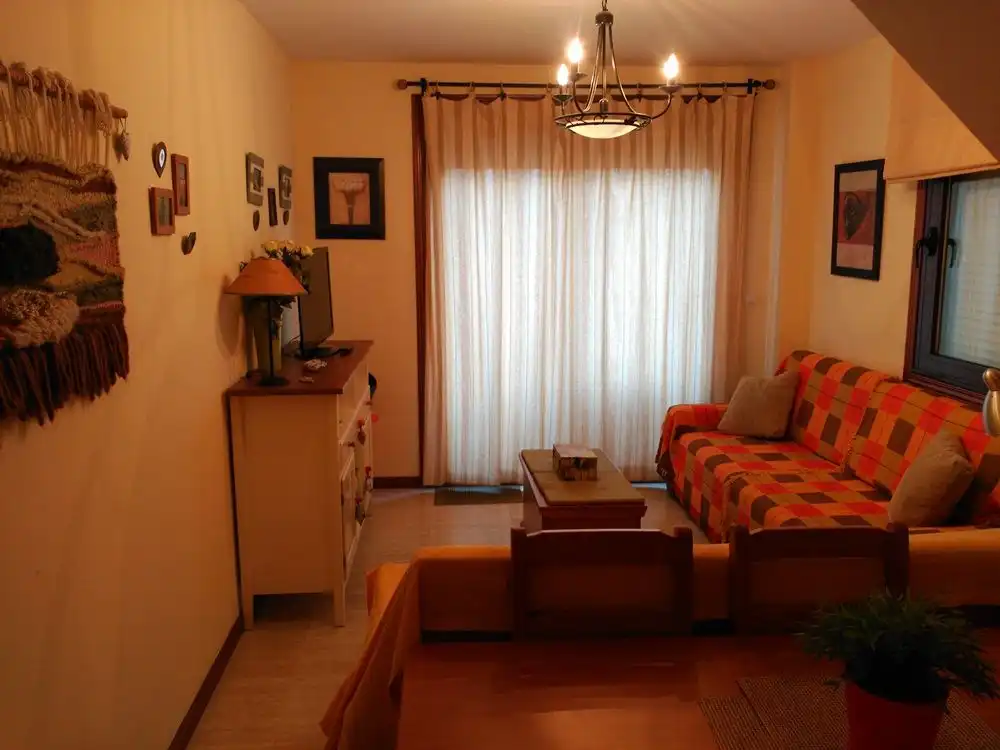 Appartement à louer à Rúa O Bornal-Sinas 20