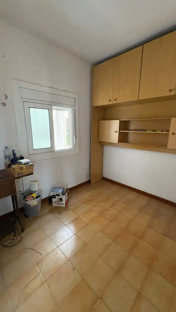 Habitación de Piso en venta en L'Hospitalet de Llobregat