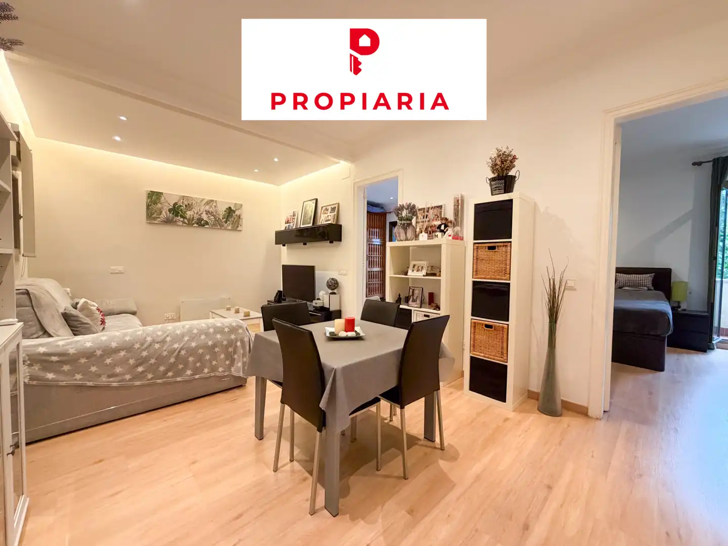 Vista exterior de Piso en venta en Barcelona con Aire acondicionado, Calefacción y Parquet