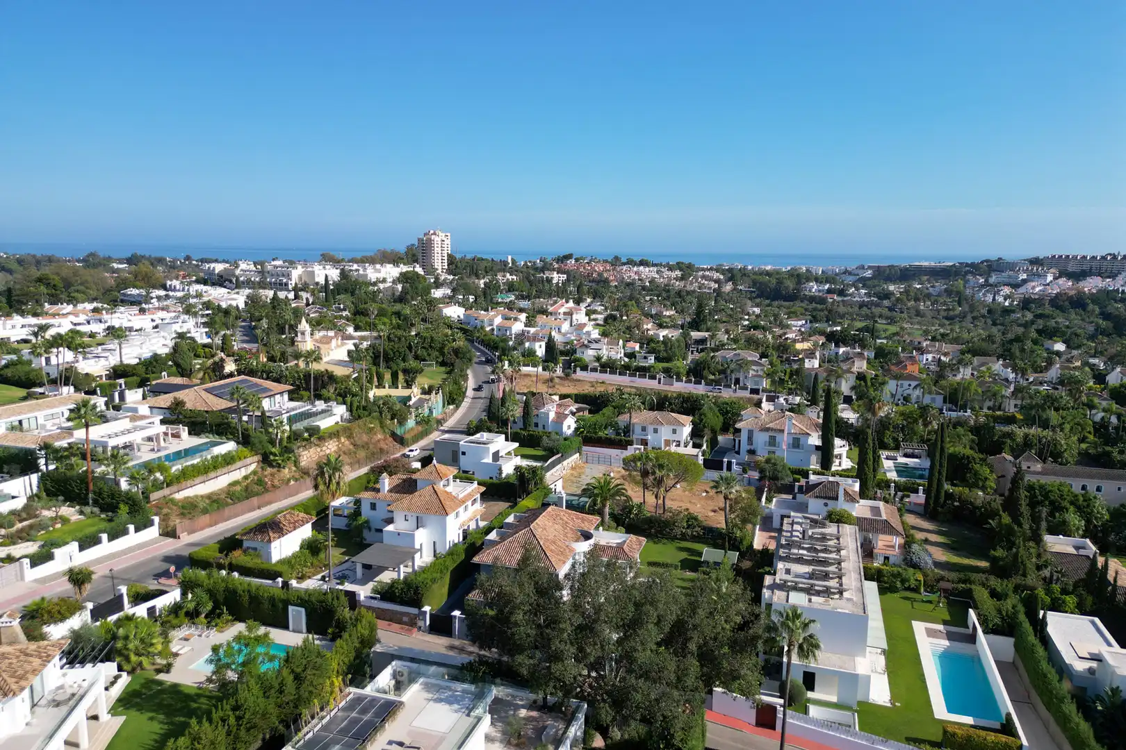 Vista exterior de Casa o chalet en venta en Marbella con Aire acondicionado, Jardín privado y Terraza