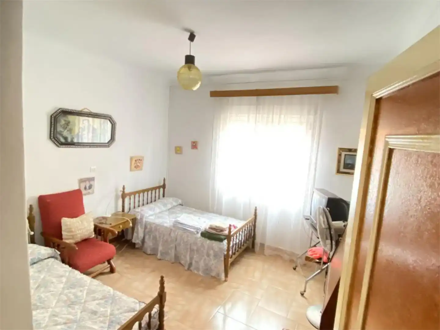 Habitación de Piso en venta en Aldea del Rey con Balcón