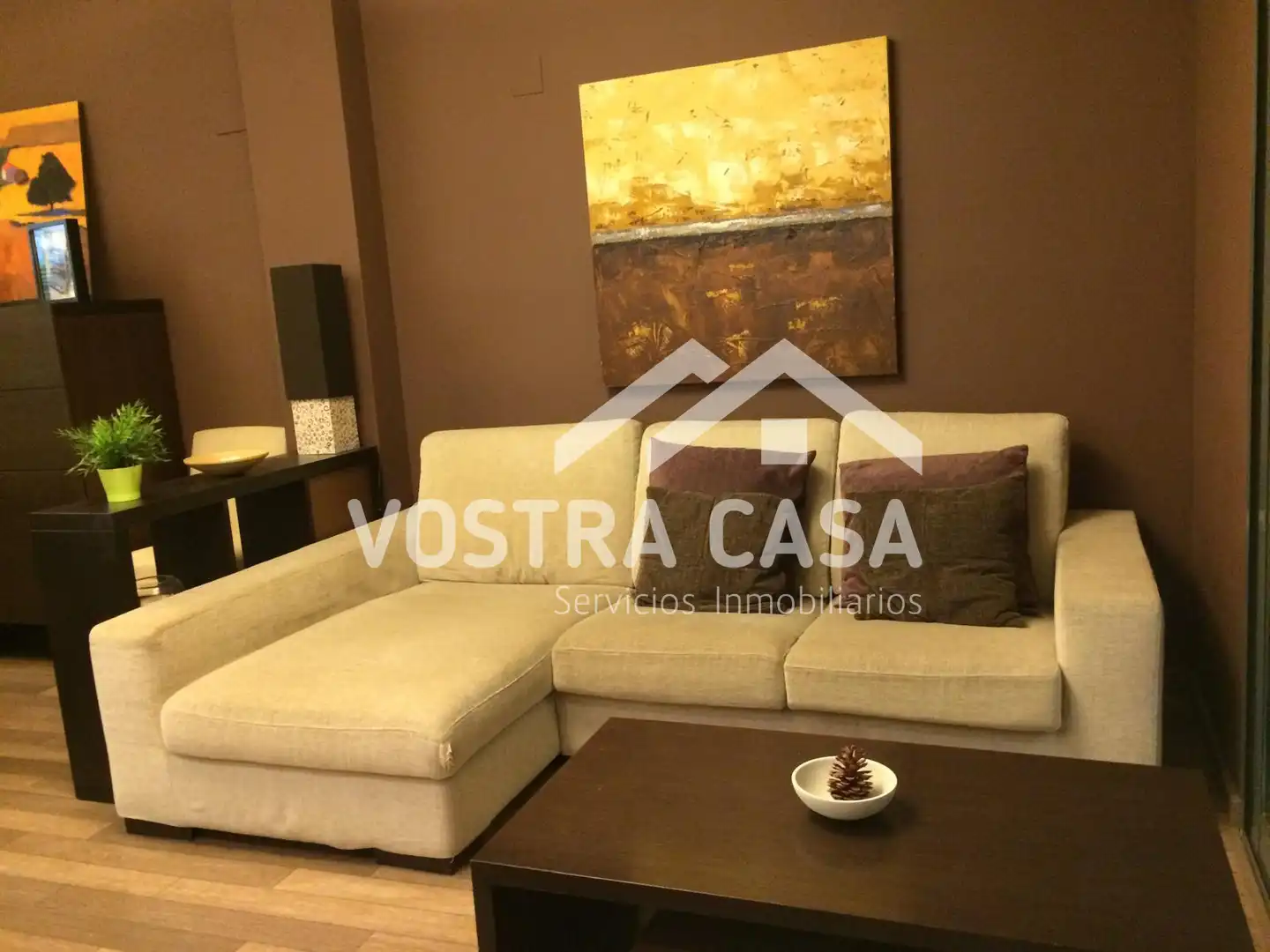 Sala d'estar de Apartament de lloguer en Chiva amb Aire condicionat i Alarma